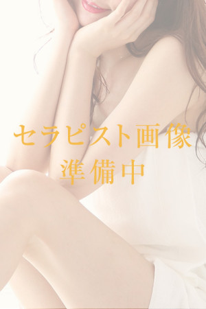葉月ゆう